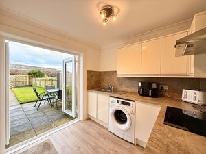 Photo 7- click for photo gallery